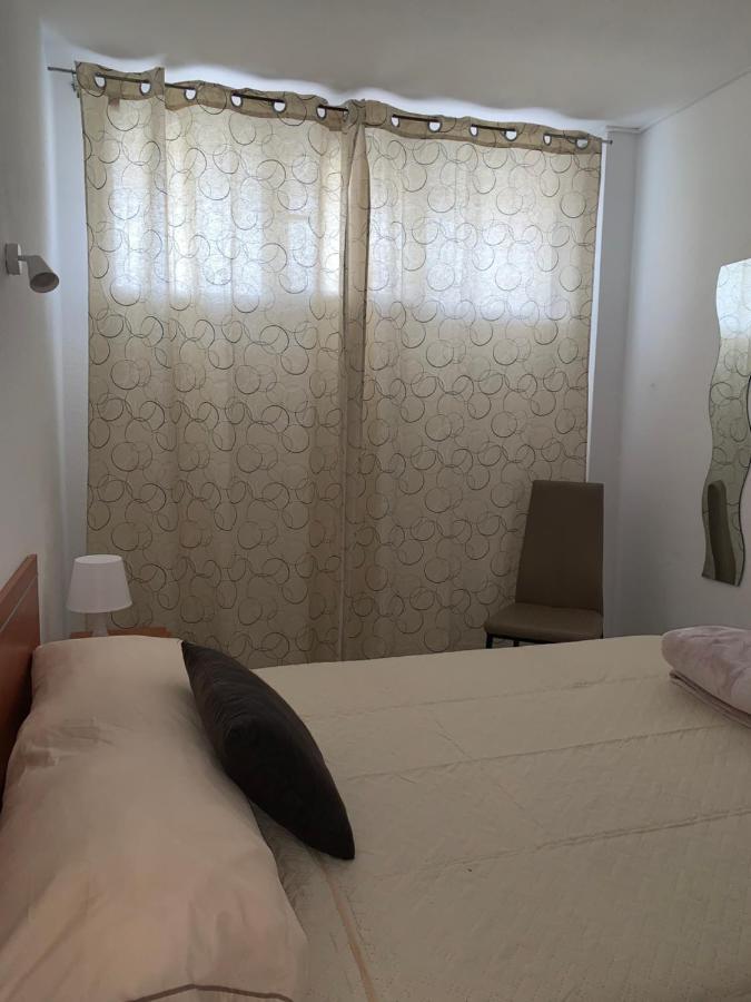 Апартаменты Comodoro, Situado En Frente Del Mar Лос Кристианос Экстерьер фото